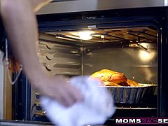Mama has sex Step Son & Eats youth Creampie For Thanksgiving Treat mom tube