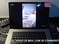 Une star du porno espagnole mature fait plaisir à son admirateur de webcam dans une session chaude
