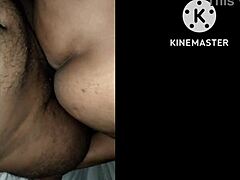 Xnxxs indische MILF nimmt die Führung in einem harten Missionar-Fucking über