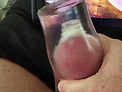 Cumming for Lana: En Cumshot Tribute til Peter