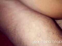 Indisk porrstjärna Ravi Ne och no strings attached bhabhi ägnar sig åt hård anal och fittsek på Instagram