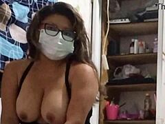 Starul porno columbian experimentează prima ei audiție cu un străin în acest videoclip hardcore