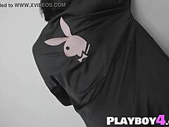 Mükemmel Popolu Siyah MILF Ana Foxxx Playboy için Mastürbasyon Yapıyor